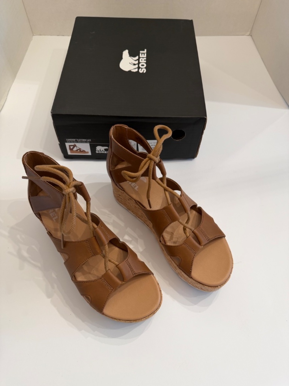 SOREL CAMERON FLATFORM LACE Size: 7.5 Color: Velvet Tan, Chalk - Picture 8 of 10